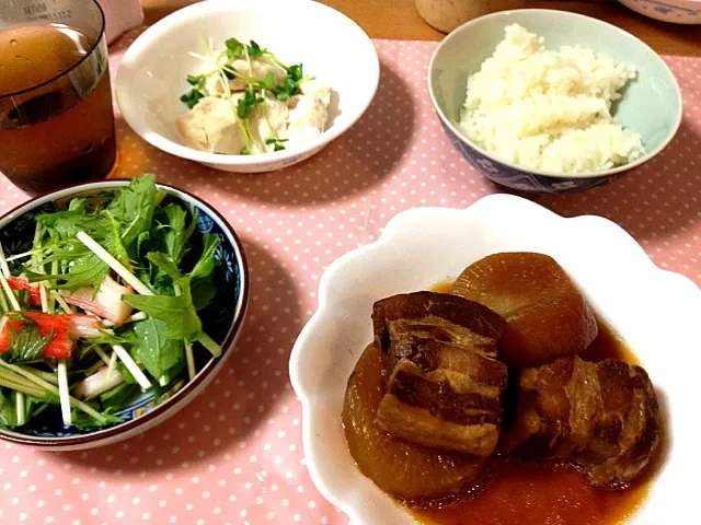 豚角煮 カニカマと水菜の酢の物 蒸し鶏|美和さん