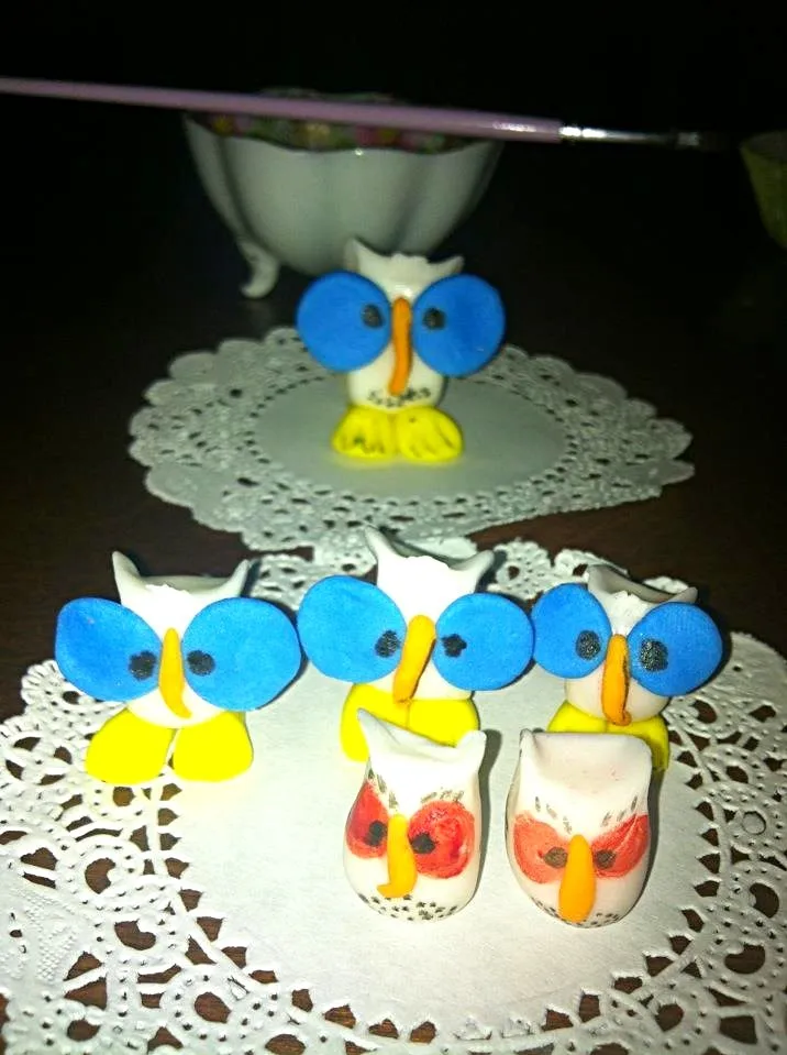 Snapdishの料理写真:Fondant funny baby owls|mya comstockさん