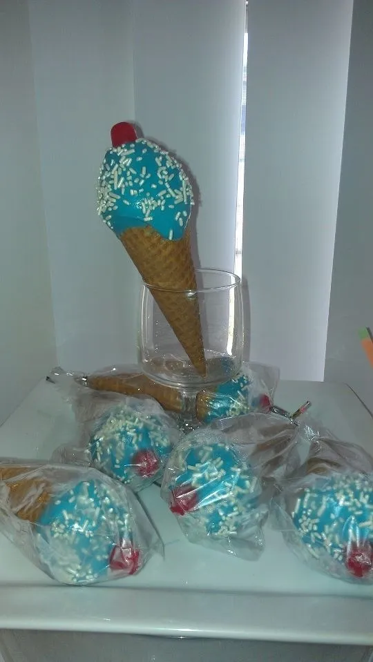 I've cream come cakepops|mya comstockさん