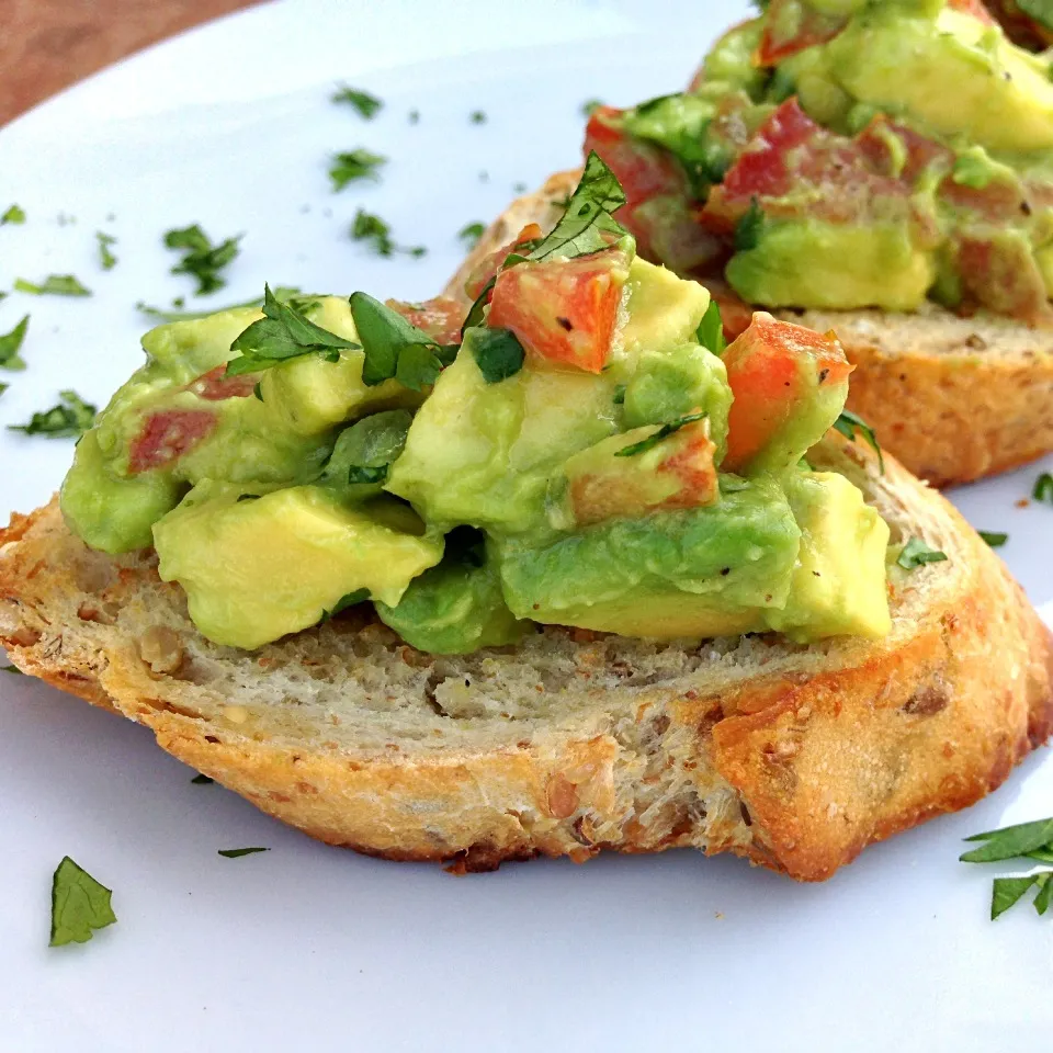 Guacamole Bruschetta|lindsay robesonさん