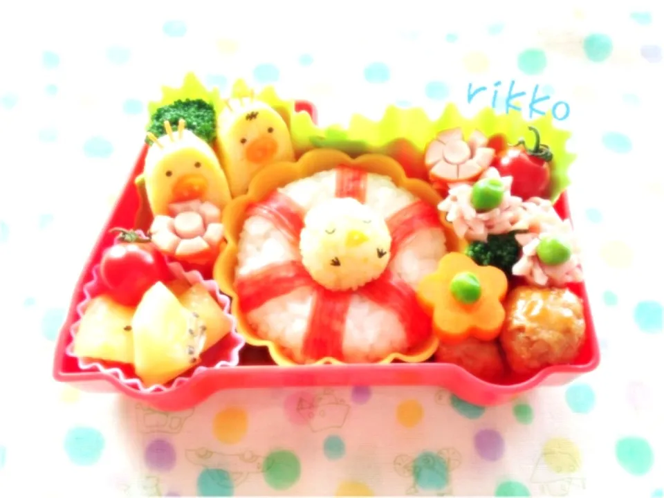 💕プっカ〜💕                                 💛ピヨたま弁当💛|rikkoさん