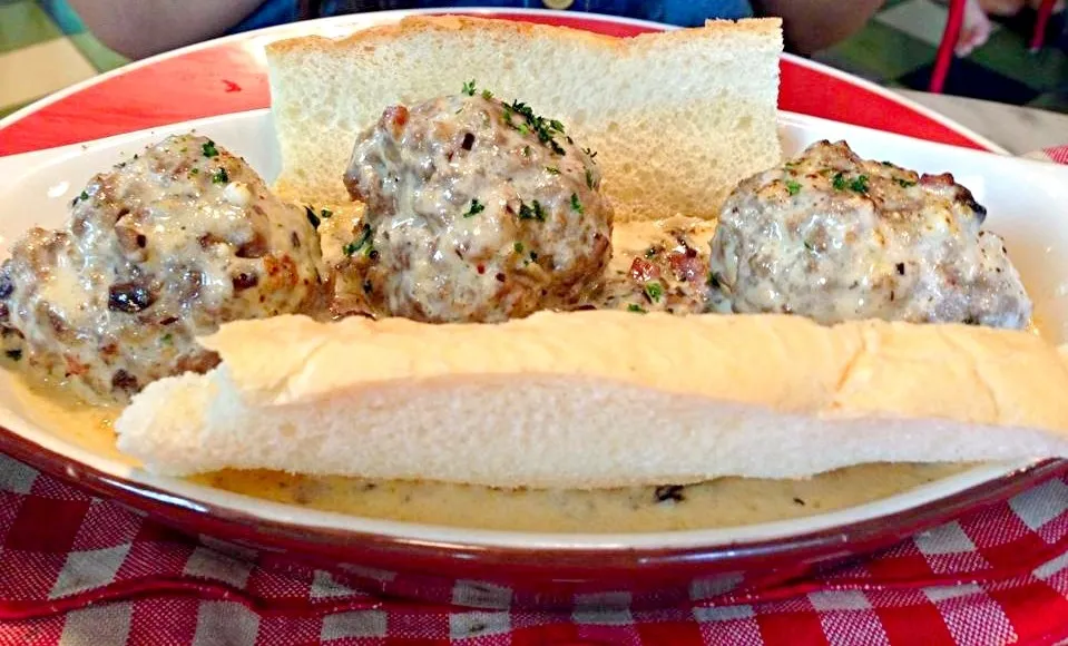 meatball with cream sauce|fiofieさん