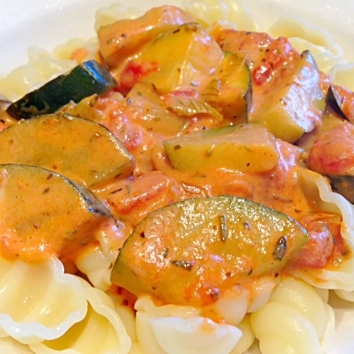 Gnocchis and Tomato Zucchini Sauce|Patrikさん