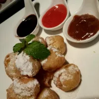 Snapdishの料理写真:Fried Banana assorted dip.|Maxさん