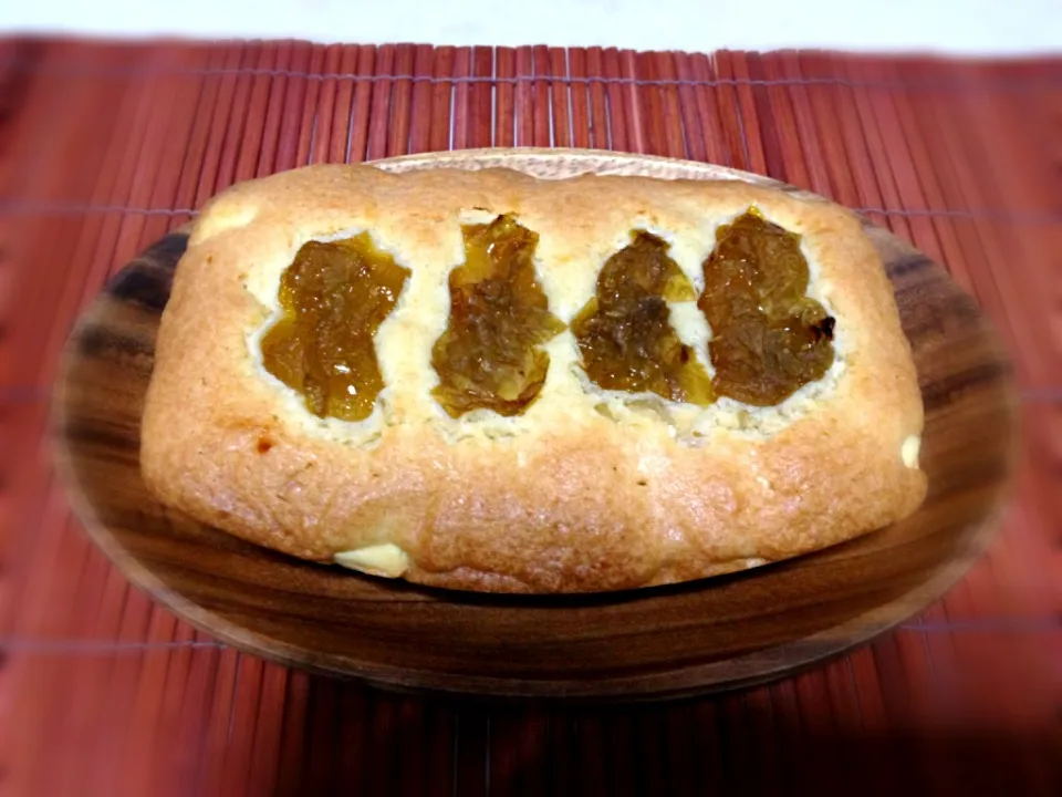 klalaさんの炊飯器で！一晩で！梅シロップ⭐の梅を作ったパウンドケーキ🍏|みきぴょん♪さん