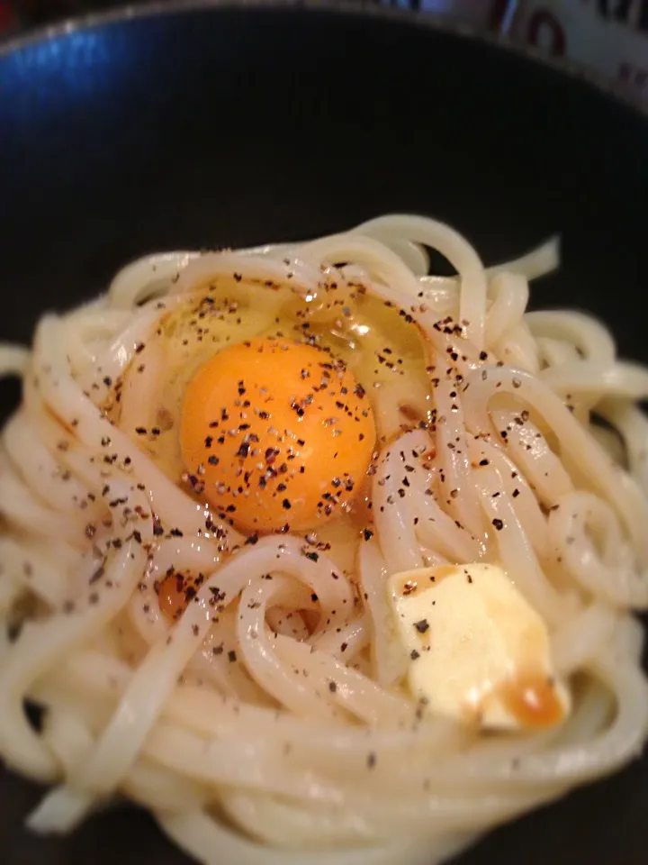 釜玉バター醤油うどん|たけさん