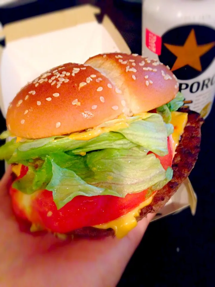 The Quarter Pounder Habanero tomato extra vegetables🍔お野菜追加でﾊﾊﾞﾈﾛﾄﾏﾄ🔥|🌈Ami🍻さん