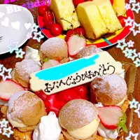 Snapdishの料理写真:誕生日ケーキ＆フルーツ♪|比奈子さん