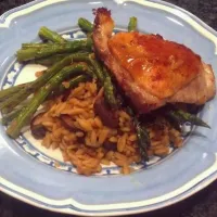 garlic lemon chicken with asparagus and mushroom date risotto|Morgan Howellさん