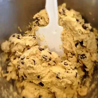 Chocolate Chip Cookie Batter....yumm!!!|becky chenierさん