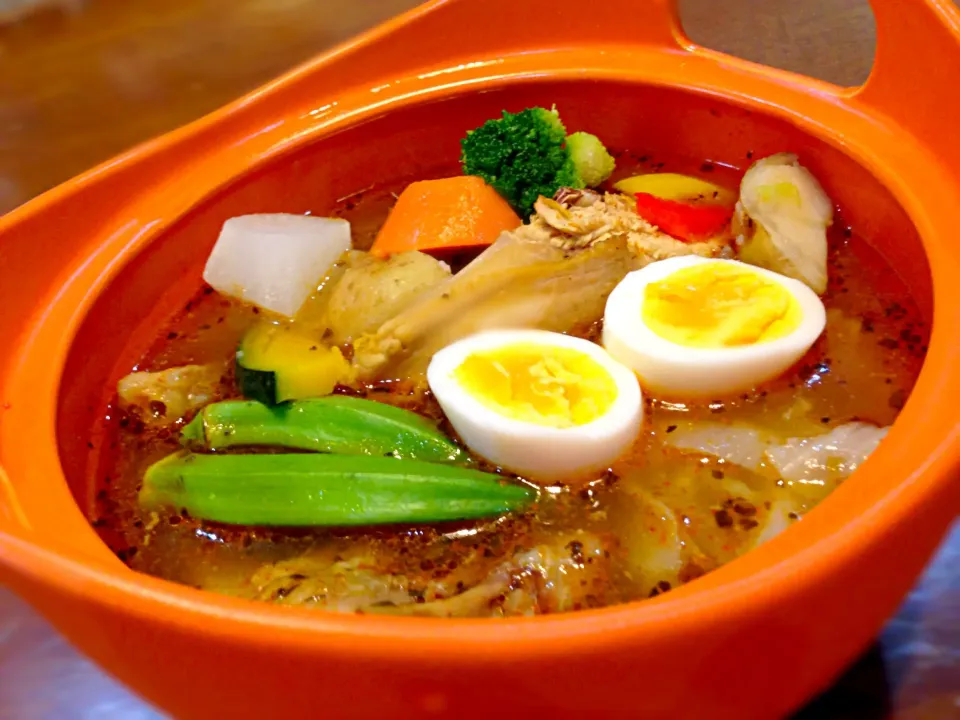 丸鷄のスープカレー🍛|おかっぴーさん