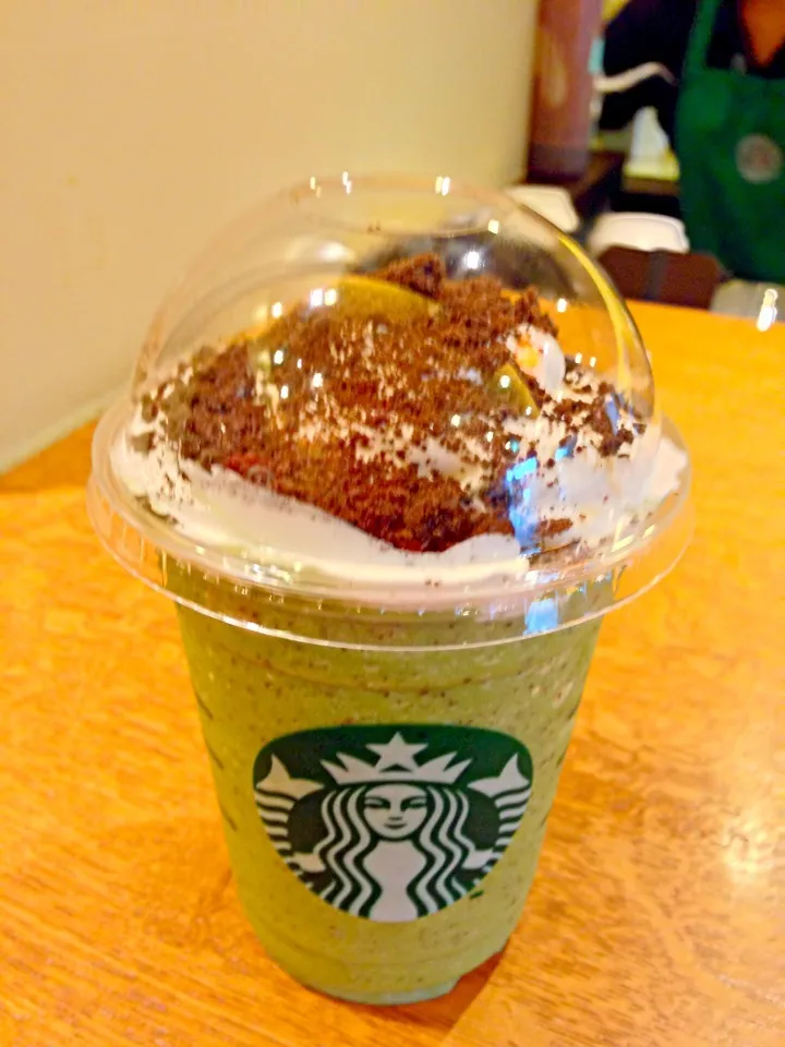 Starbucks .. Frappuccino de chá verde|Monicaさん