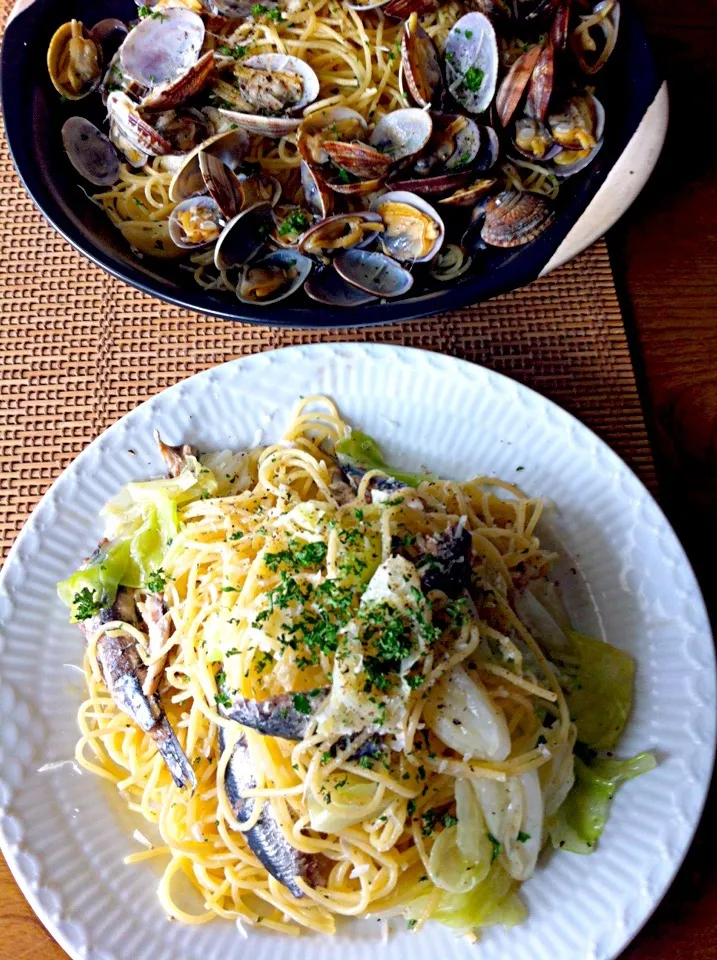 麻紀子さんの〜オイルサーディンで〜キャベツとオイルサーディンのパスタと、浅利のパスタで、昼パスタ(^.^)|いよこ🍻さん