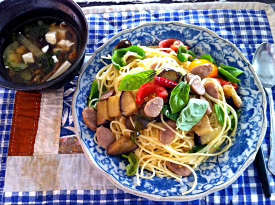 夏野菜ペペロンチーノとキュウリの冷製スープ|taniさん