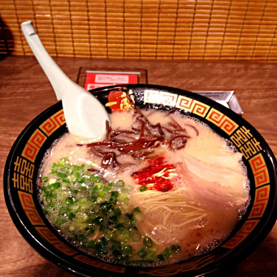 Snapdishの料理写真:一蘭のとんこつラーメン|あゆみさん