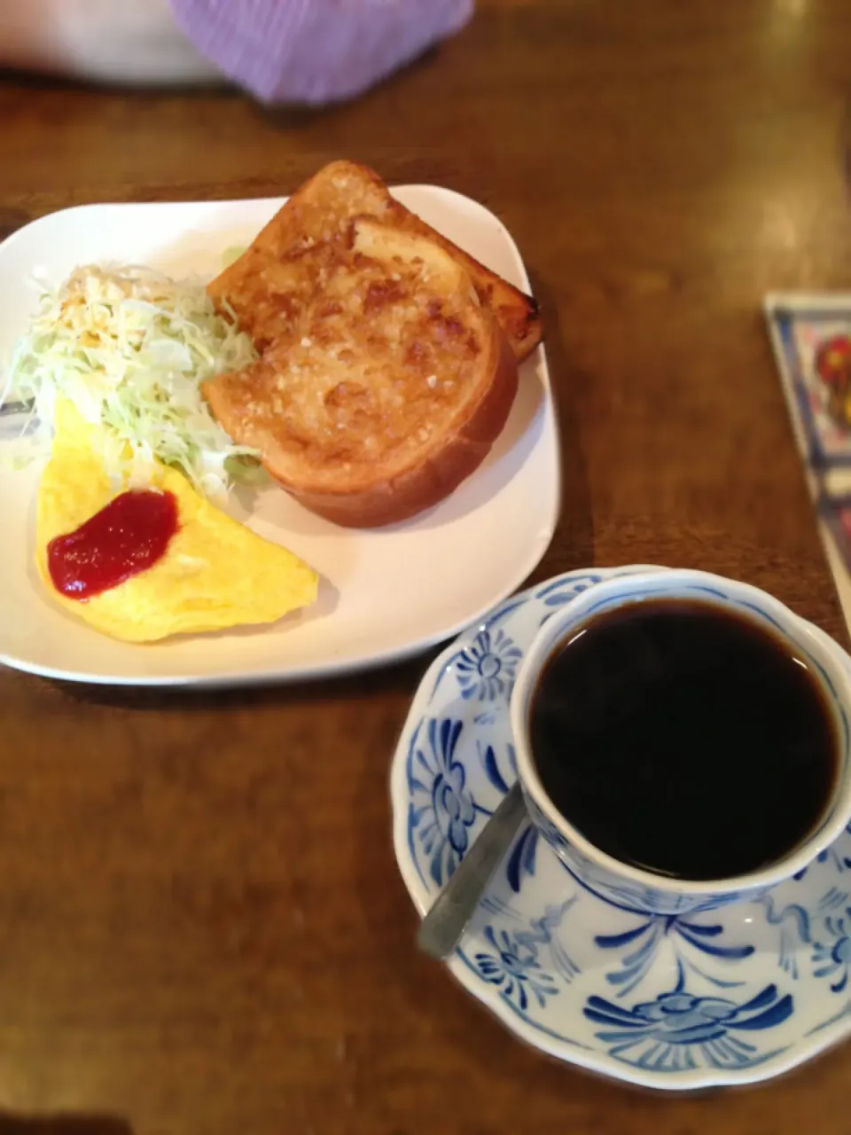 カフェ de ムッシュ 普通のモーニング|あっこぷーさん