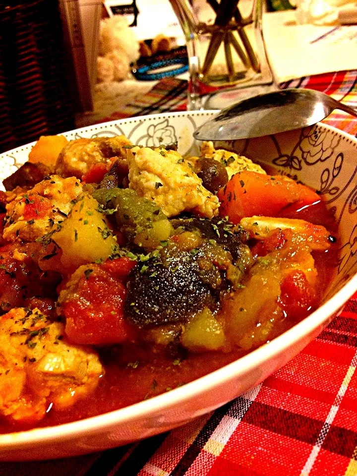 鶏団子と夏野菜の🍅煮|しゅうさん