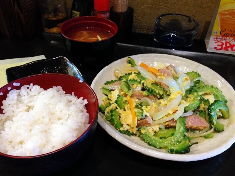 ゴーヤーチャンプル定食|chan mitsuさん