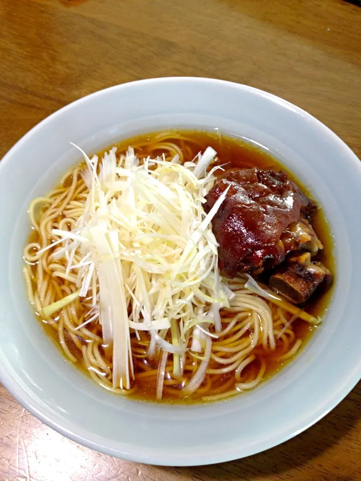 豚骨醤油ラーメン（袋生麺）|ゆりさん