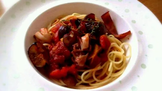 イカと茄子のトマトソースパスタ|五月さん