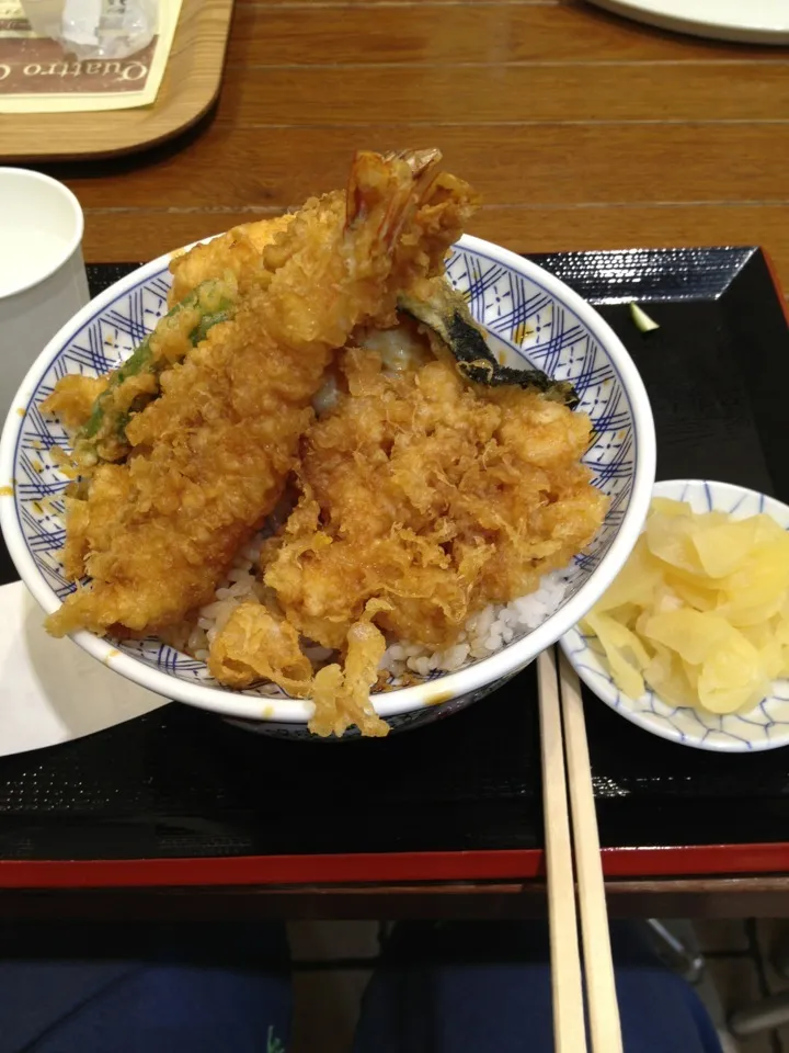 海老づくし天丼|おっちさん