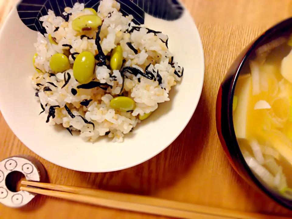 枝豆紫蘇ひじき御飯と味噌汁|ユキさん