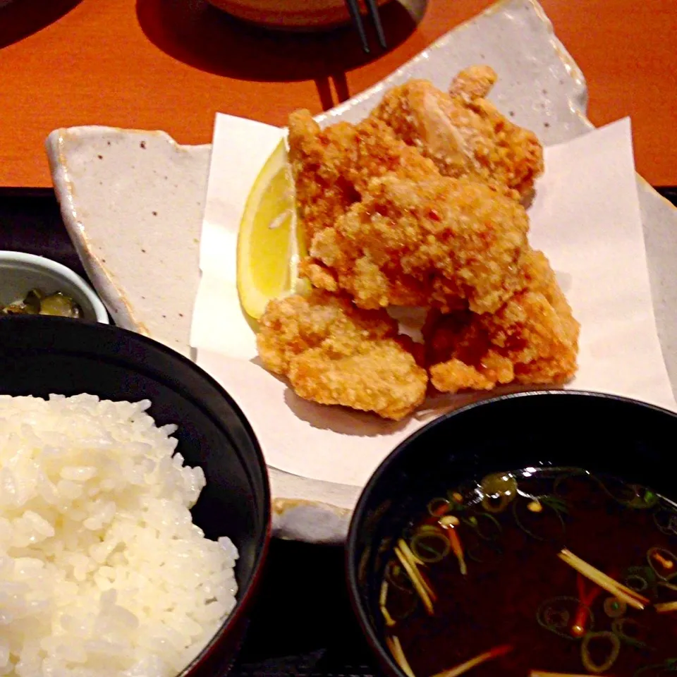 唐揚げ定食|綾乃さん