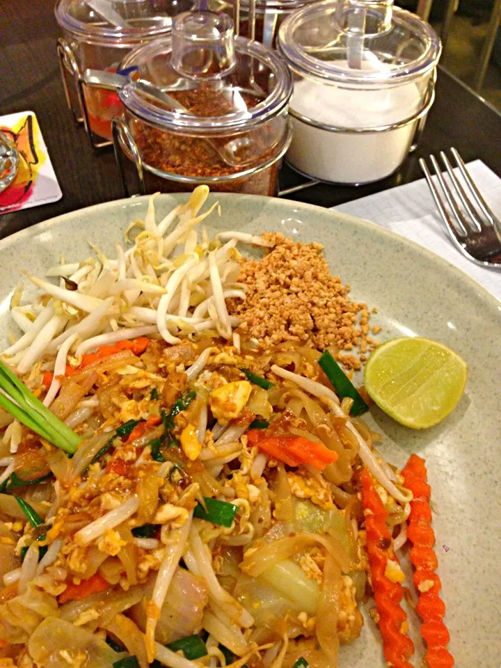 Thai Food fried noodles|Morning chaoさん