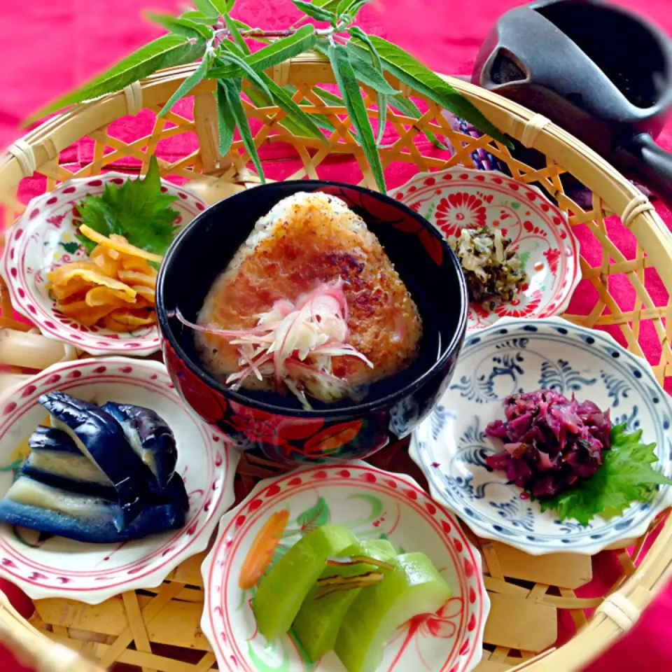焼きおにぎり茶漬け🍙  香ばしい味噌が〆に最高👍|もとぱんさん