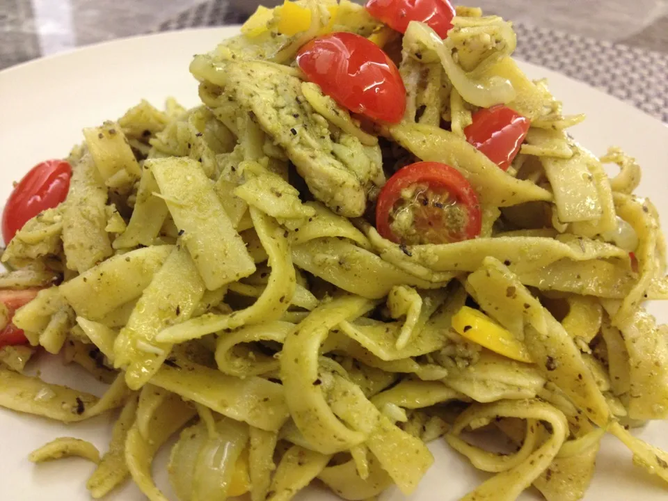 Chicken pesto tagliatelle|AmeSabさん