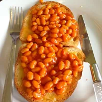 Snapdishの料理写真:Fiery beans with gluten free toast and dairy free spread|Tracy simpsonさん