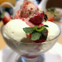 coupe cheese cake ice cream...dessert|Mira Foraldiさん