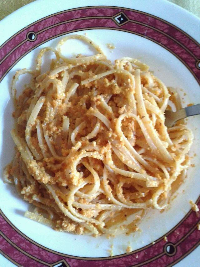 tagliolini con pesto di carote e mandorle..|marta compagnoneさん