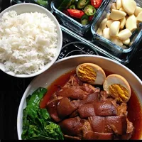 Steamed pork knuckles with Jasmine rice|MuMu Bangkokさん