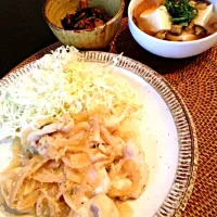 鶏のしょうが焼き 冷やし豆腐の茄子餡掛 け  ひじき|yukaさん