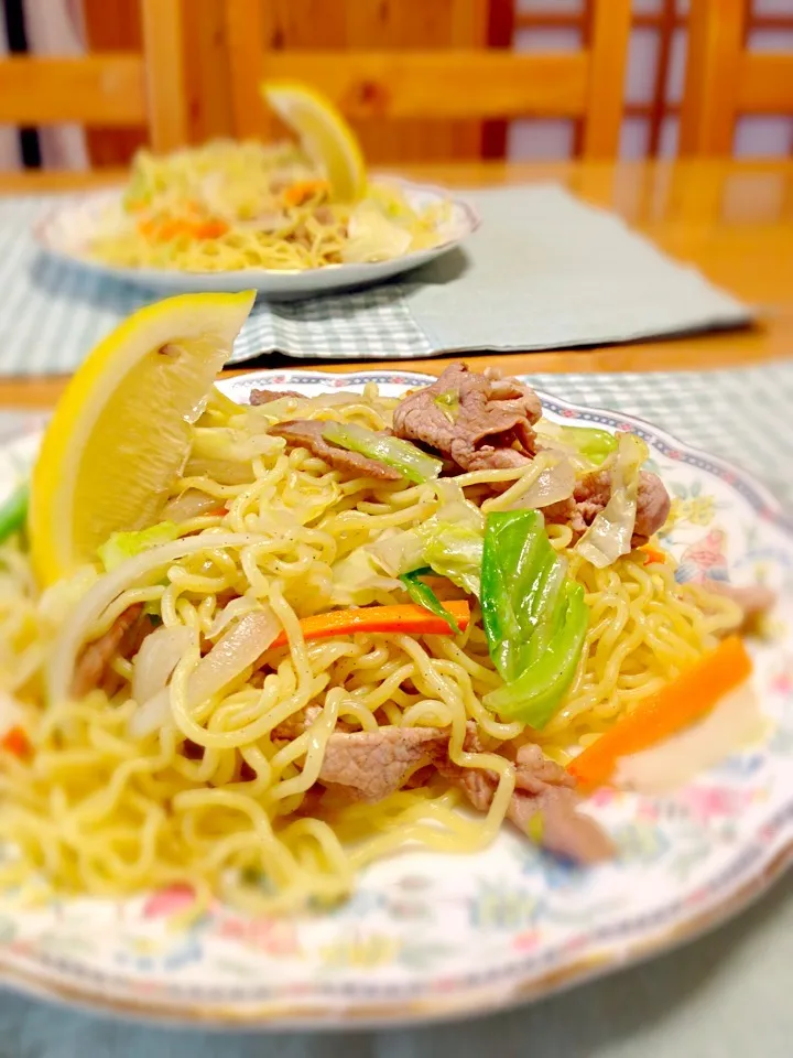 あきこさんのサッパリ✨レモン焼きそば|ふくふくさん