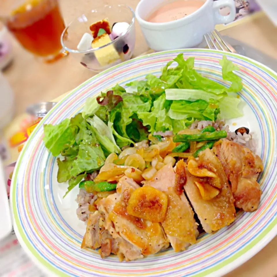 ガーリックチキンステーキ丼|Naokaさん