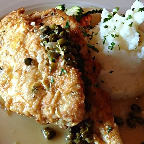 Snapdishの料理写真:Chicken Francese|Kasie Chapinさん