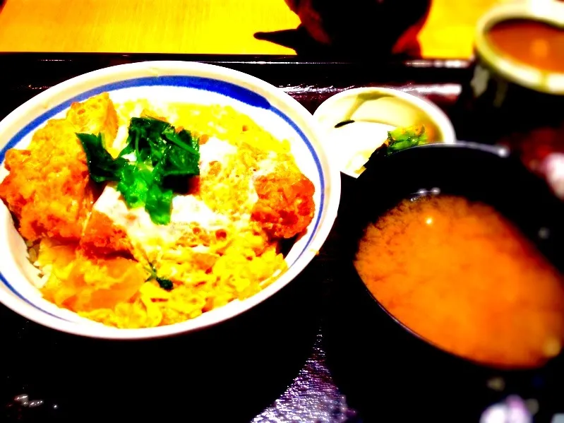 ガツ丼♪( ´▽｀)|SANJI🍻🍴😍さん