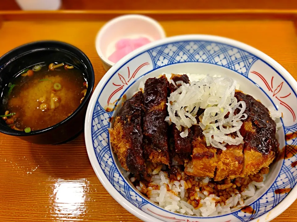 味噌カツ丼|かえるさん