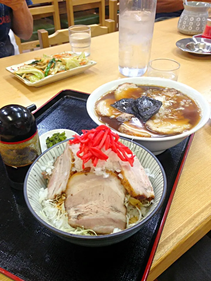 竹岡らーめん清川店チャーシュー丼セットチャーシュー麺|Souha Nakaさん