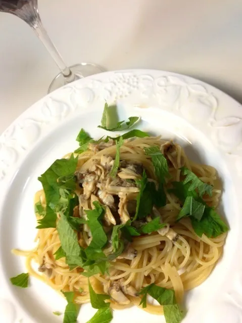 吉田パスタバーのレシピより「あさりのボンゴレビアンコ青じそ風味」|織友さん