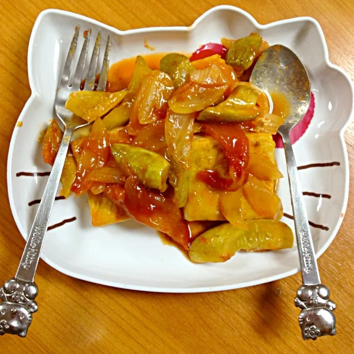 Snapdishの料理写真:lunch @ the office, sweet & sour tofu for vegetarian thursday|Cloudy Gさん