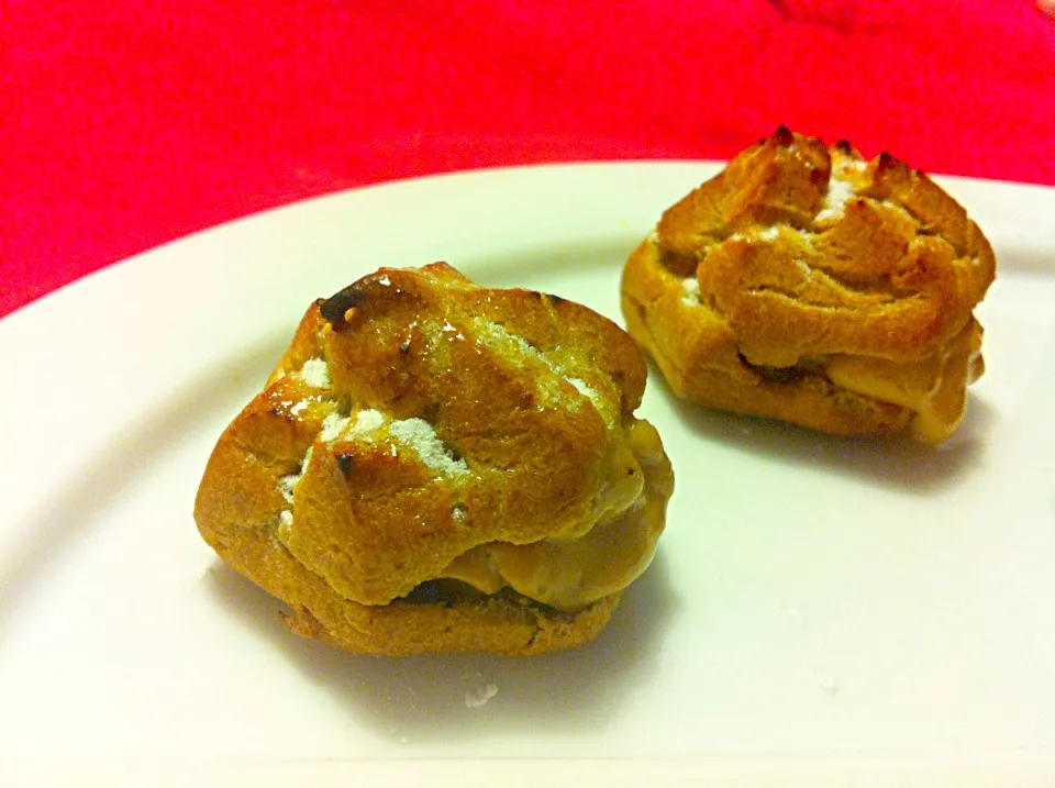 Profiteroles de boletus rellenos de foie|Susana Moreiraさん