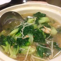 Snapdishの料理写真:Claypot Enoki with Baby Cabbage|Jess Gohさん