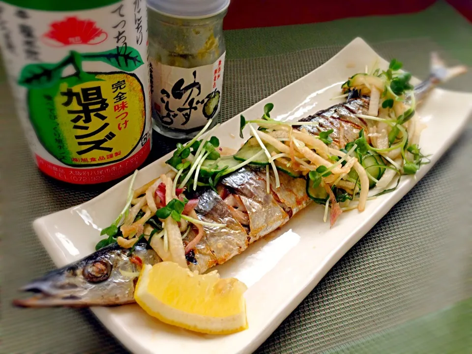 Grilled saury radish sauce🐟秋刀魚の塩焼き香味野菜添え|🌈Ami🍻さん