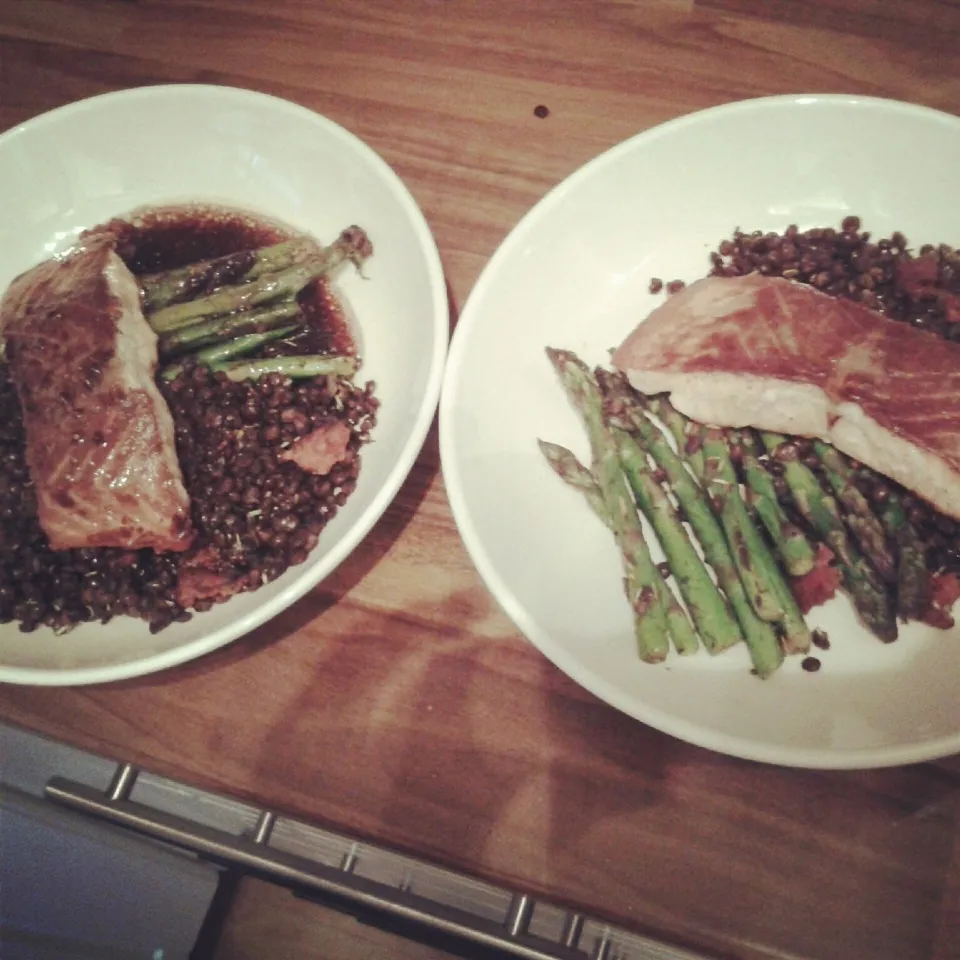 Lorraine Pascale Salmon and Puy Lentils|Sophie Coyleさん