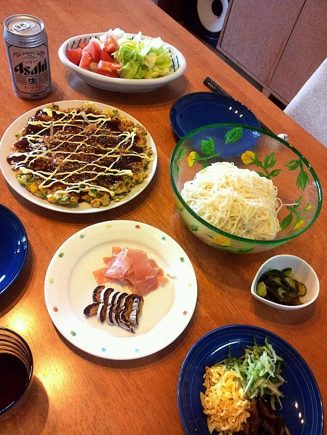 Snapdishの料理写真:今日の炭水化物ばかりでごめんネ晩ごはーん(ﾉ∀`)|ゆうちゃんさん