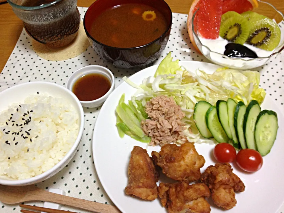 鶏の唐揚げメインの晩ご飯|miyamegu**さん