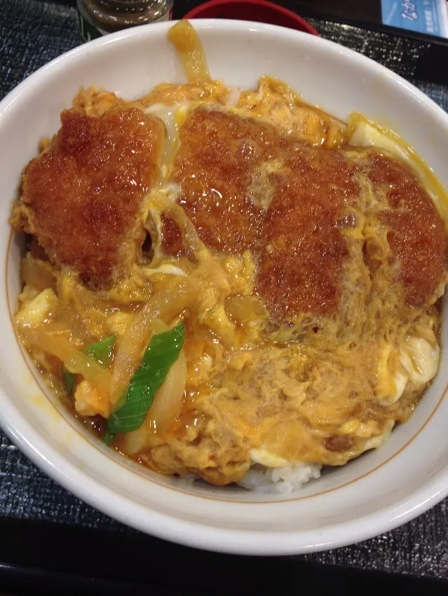 かつ丼|おぎしょーさん